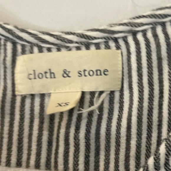 Cloth & Stone Raw Hem Lace Up Back Striped Top Size XS - Picture 4 of 7